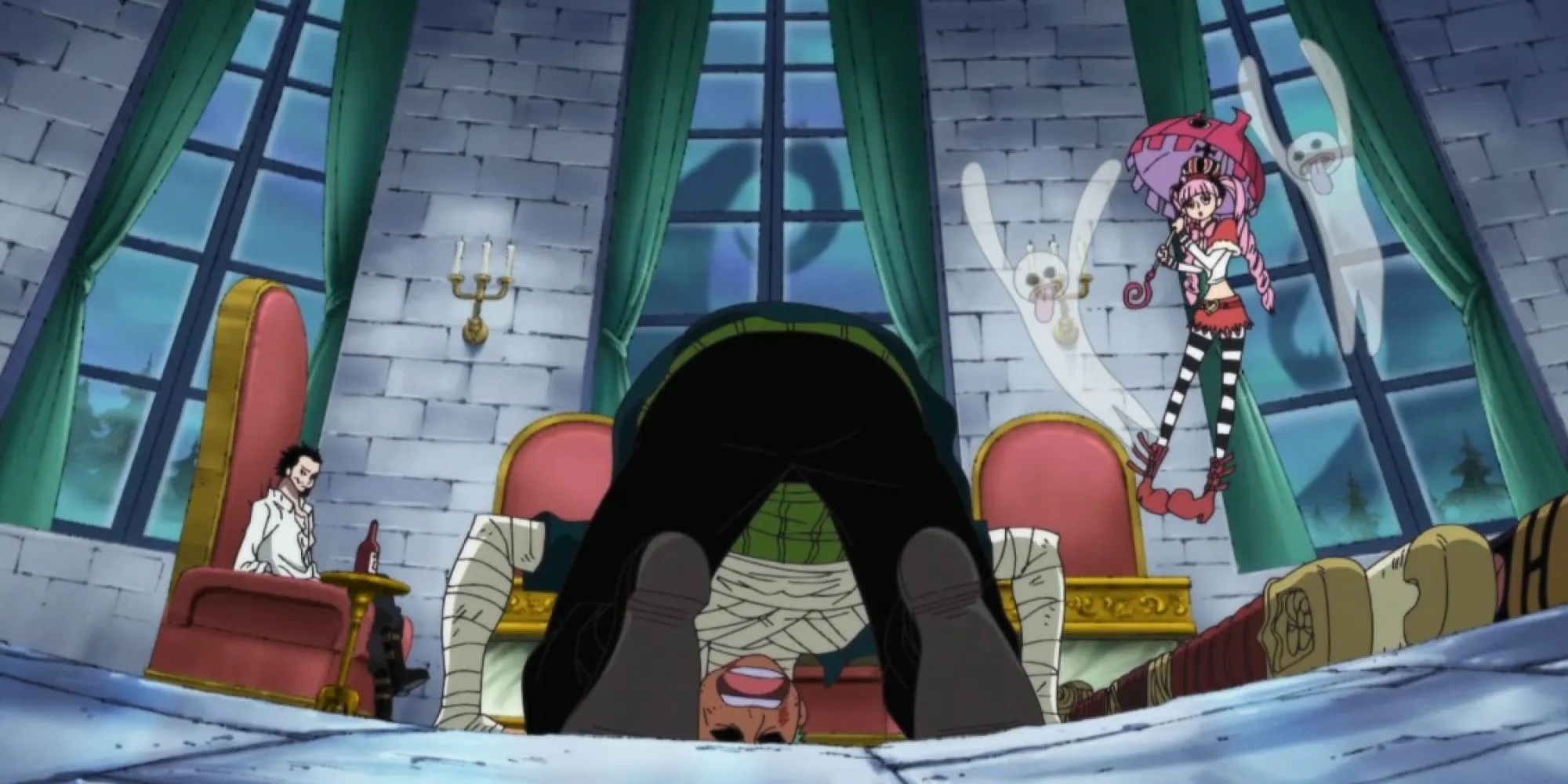 Dracule Mihawk và Roronoa Zoro chuẩn bị đối đầu trong One Piece