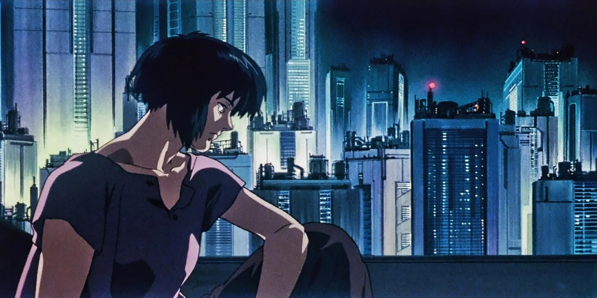 Thiếu tá Motoko Kusanagi trong anime Ghost in the Shell, biểu tượng cyberpunk
