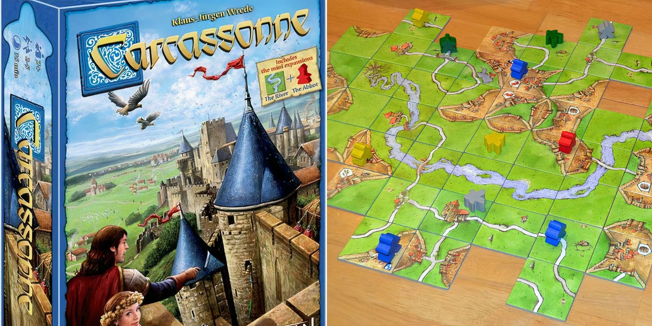 Hộp game và bàn chơi Carcassonne đang được lắp ghép từ các ô gạch địa hình