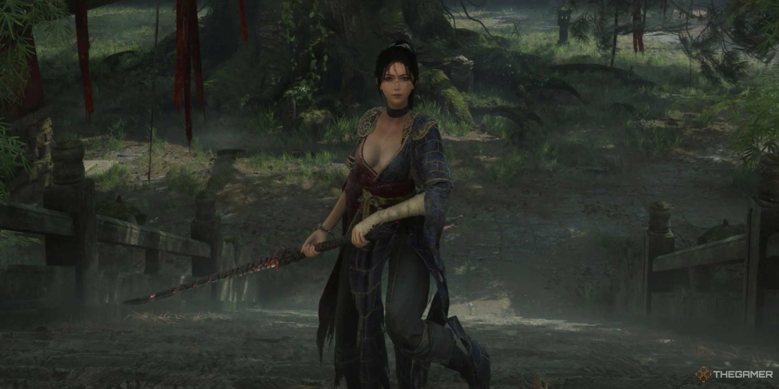 Nữ nhân vật chính Bai Wuchang với Lashing Whip Longsword trong Wuchang: Fallen Feathers, thể hiện phong cách Soulslike.