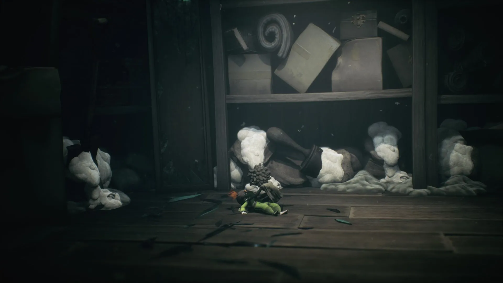 Hai nhân vật Low và Alone trong hành trình khám phá thế giới u ám của Little Nightmares 3