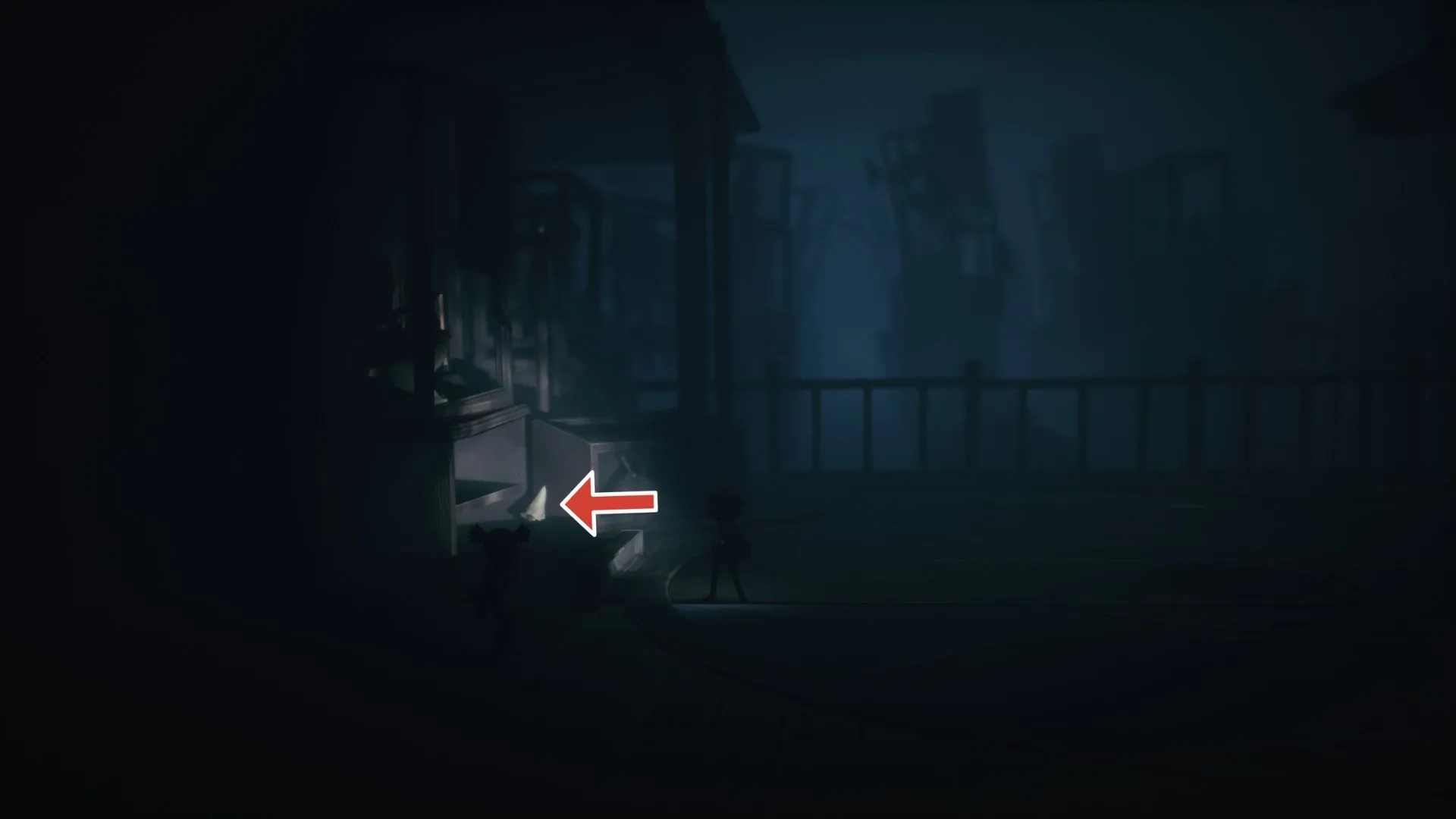 Nome thứ hai ngồi trên thùng trong khu ngoài trời Chương 3 Little Nightmares 3